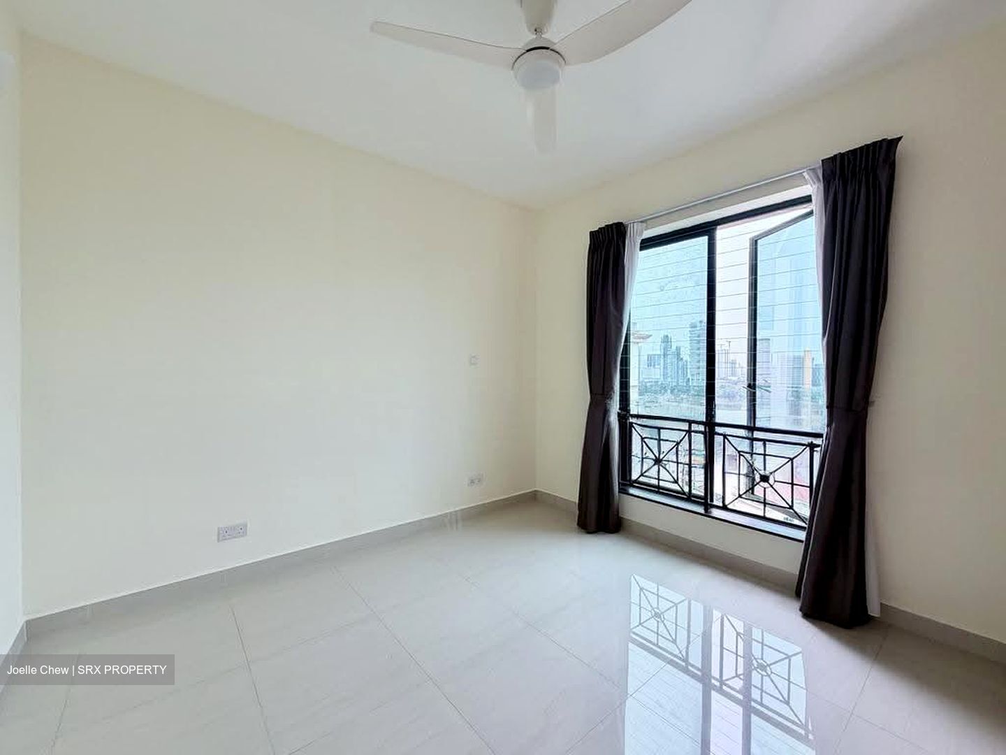 Pebble Bay (D15), Condominium #638269741